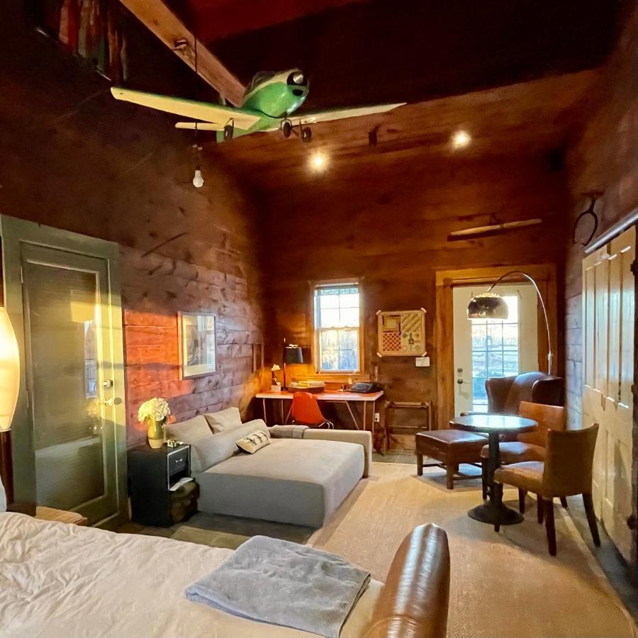 The Eddie Hotel And Farm Bloomfield Esterno foto